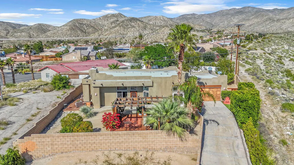 66308 Mission Lakes Boulevard, Desert Hot Springs, California 92240 home-pic-1