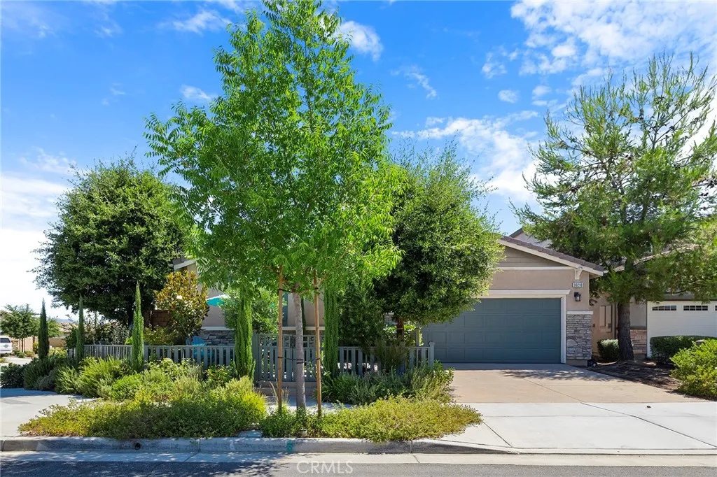 30210 Old Corral Circle, Menifee, California 92584 home-pic-4