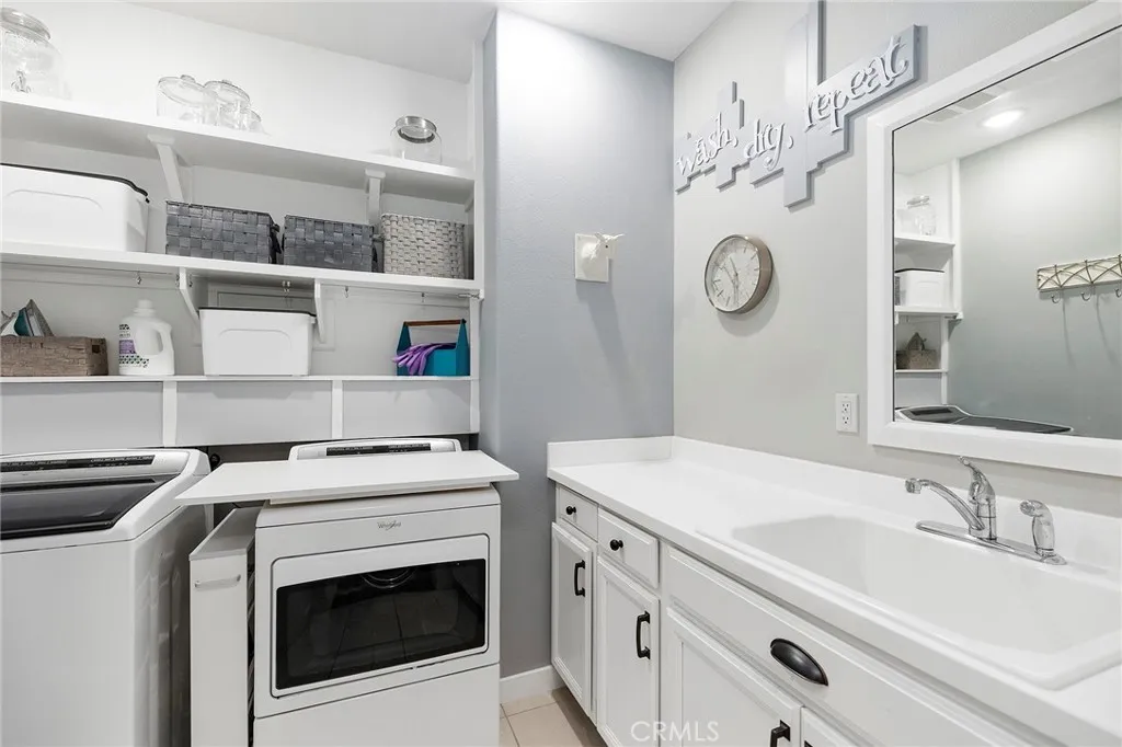 30210 Old Corral Circle, Menifee, California 92584 home-pic-29