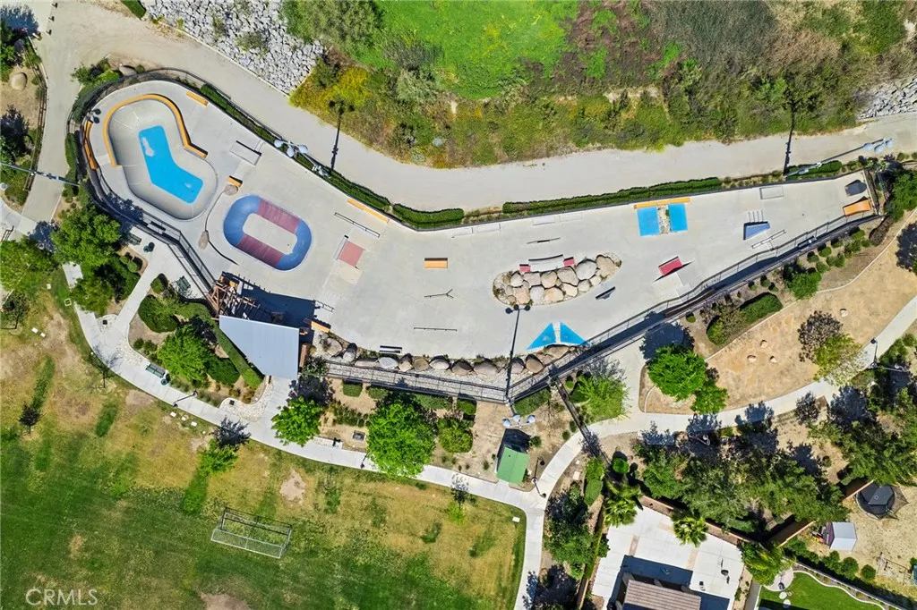 30210 Old Corral Circle, Menifee, California 92584 home-pic-69