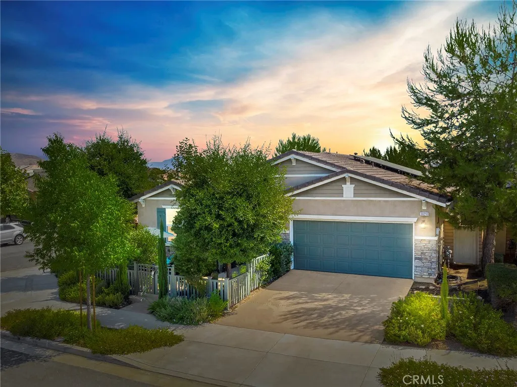 30210 Old Corral Circle, Menifee, California 92584 home-pic-1