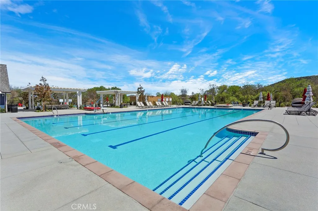 30210 Old Corral Circle, Menifee, California 92584 home-pic-3