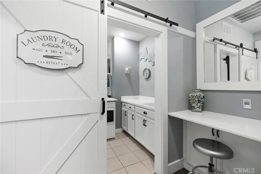 30210 Old Corral Circle, Menifee, California 92584 home-pic-28