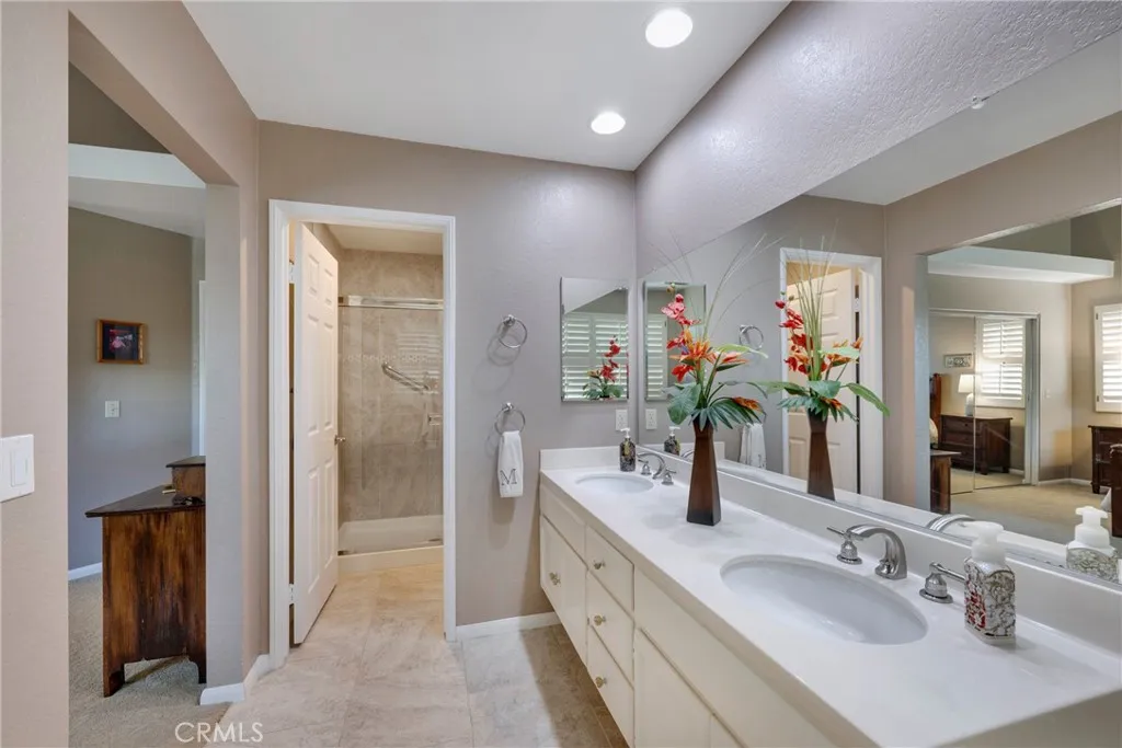1894 Sunbury, Escondido, California 92026 home-pic-40
