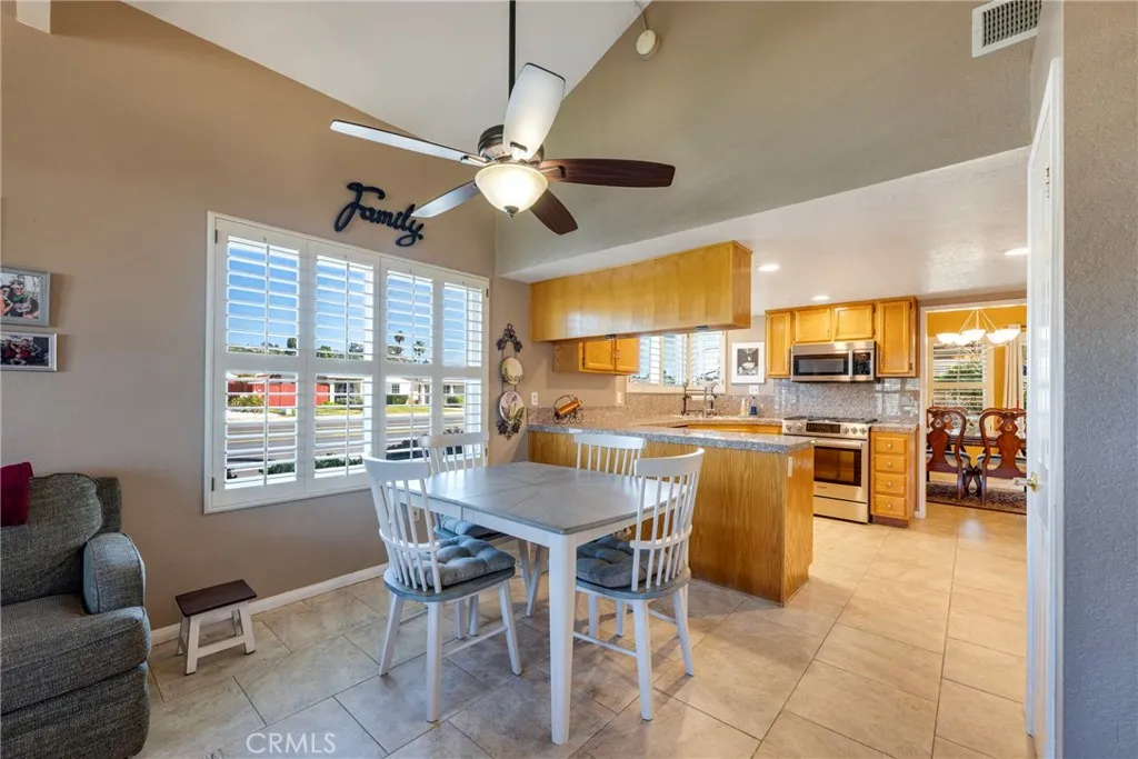 1894 Sunbury, Escondido, California 92026 home-pic-20