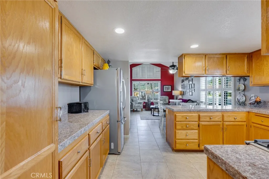 1894 Sunbury, Escondido, California 92026 home-pic-15