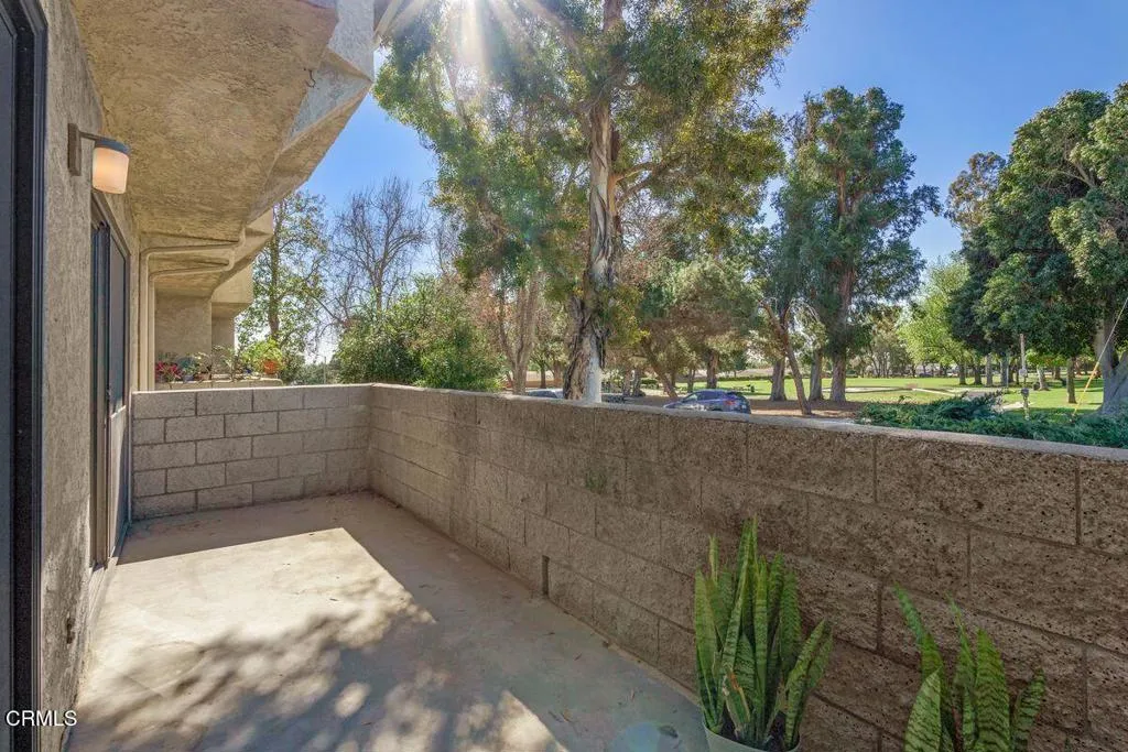 9540 Telegraph Road 16, Ventura, California 93004 home-pic-28