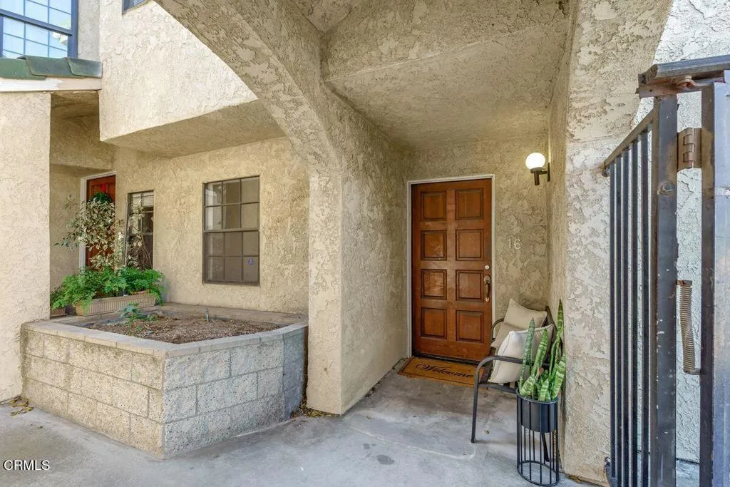 9540 Telegraph Road 16, Ventura, California 93004 home-pic-58