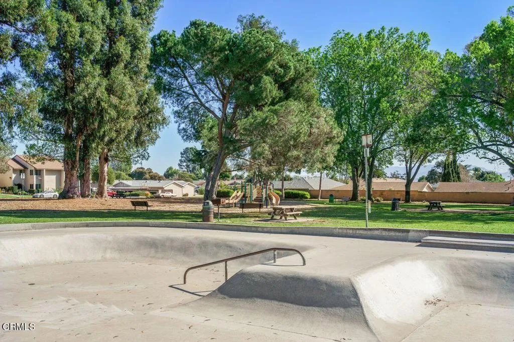 9540 Telegraph Road 16, Ventura, California 93004 home-pic-37