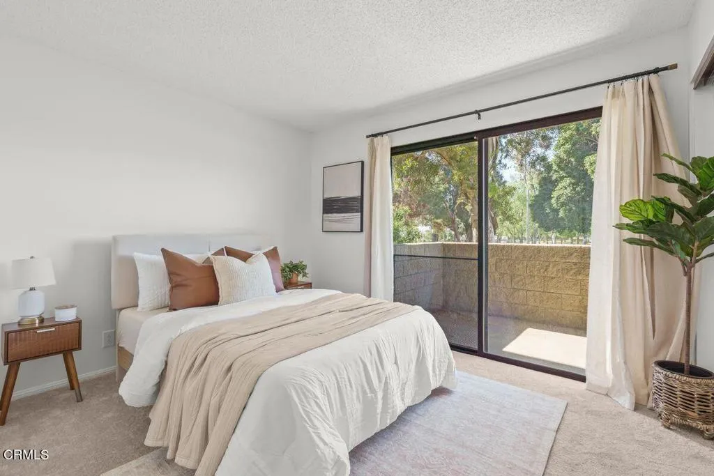 9540 Telegraph Road 16, Ventura, California 93004 home-pic-48