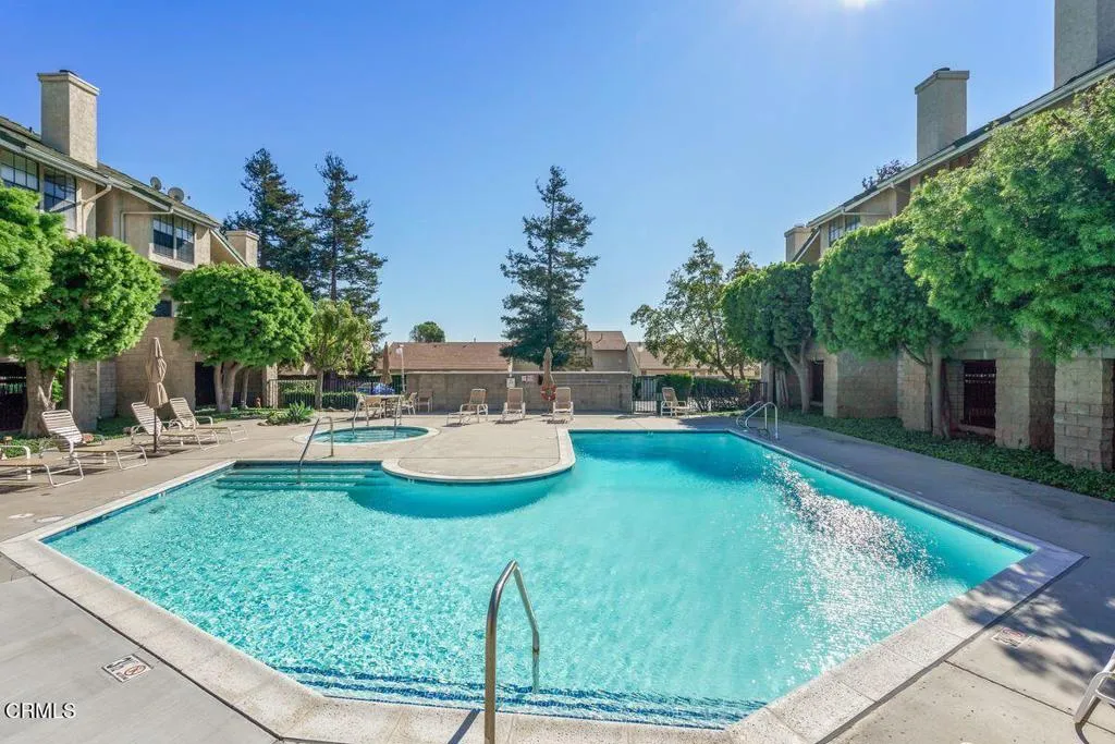 9540 Telegraph Road 16, Ventura, California 93004 home-pic-60