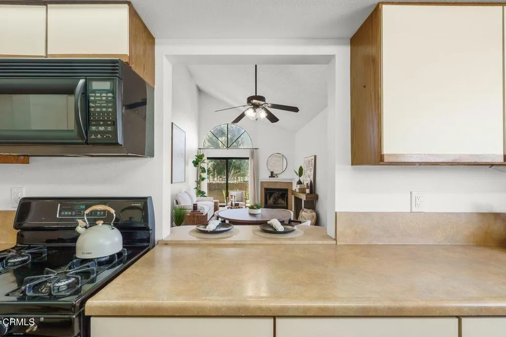 9540 Telegraph Road 16, Ventura, California 93004 home-pic-42