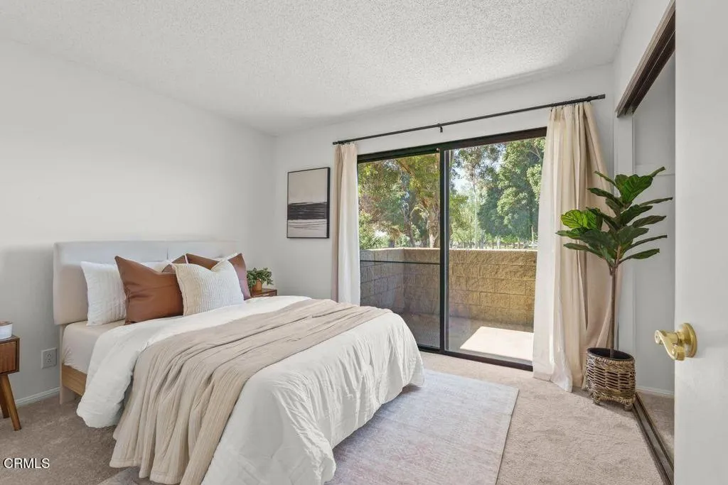 9540 Telegraph Road 16, Ventura, California 93004 home-pic-13