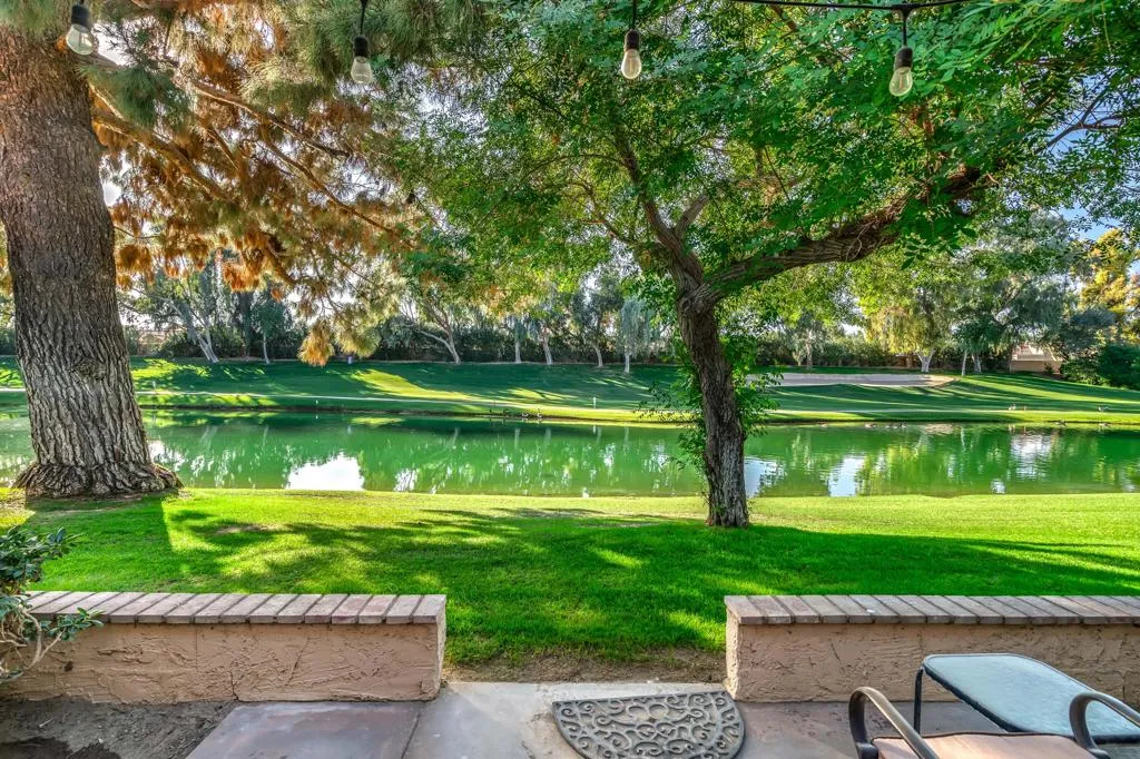 41721 Woodhaven Drive W, Palm Desert, California 92211 home-pic-2