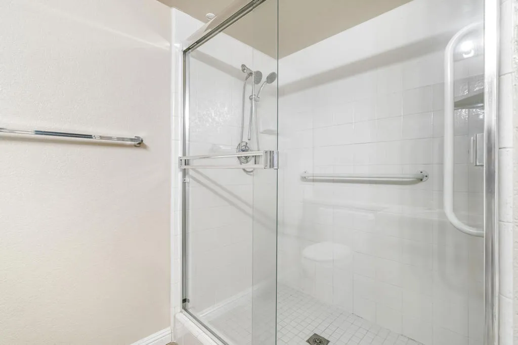 41721 Woodhaven Drive W, Palm Desert, California 92211 home-pic-14