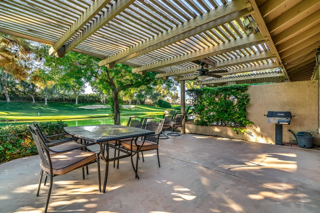 41721 Woodhaven Drive W, Palm Desert, California 92211 home-pic-31