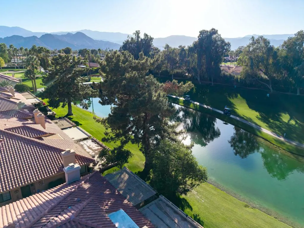 41721 Woodhaven Drive W, Palm Desert, California 92211 home-pic-22