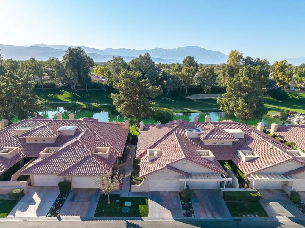 41721 Woodhaven Drive W, Palm Desert, California 92211 home-pic-25