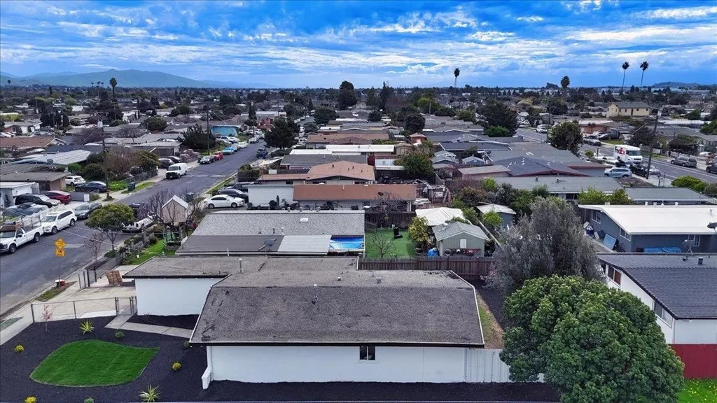 27707 27707 La Porte Ave, Hayward, California 94545 home-pic-49