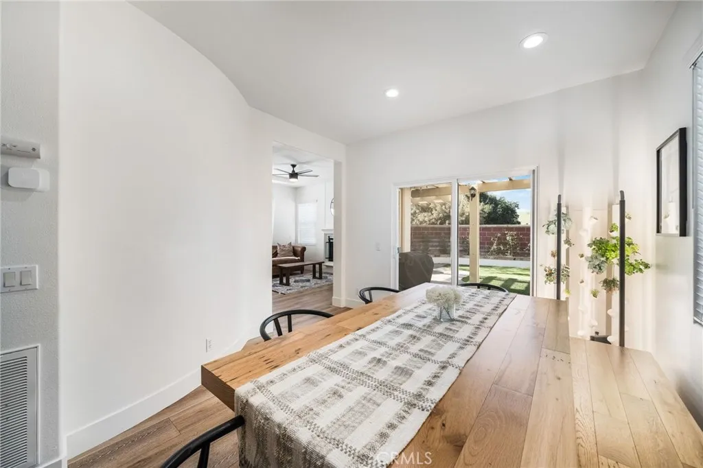 1 Flowerdale, Ladera Ranch, California 92694 home-pic-16