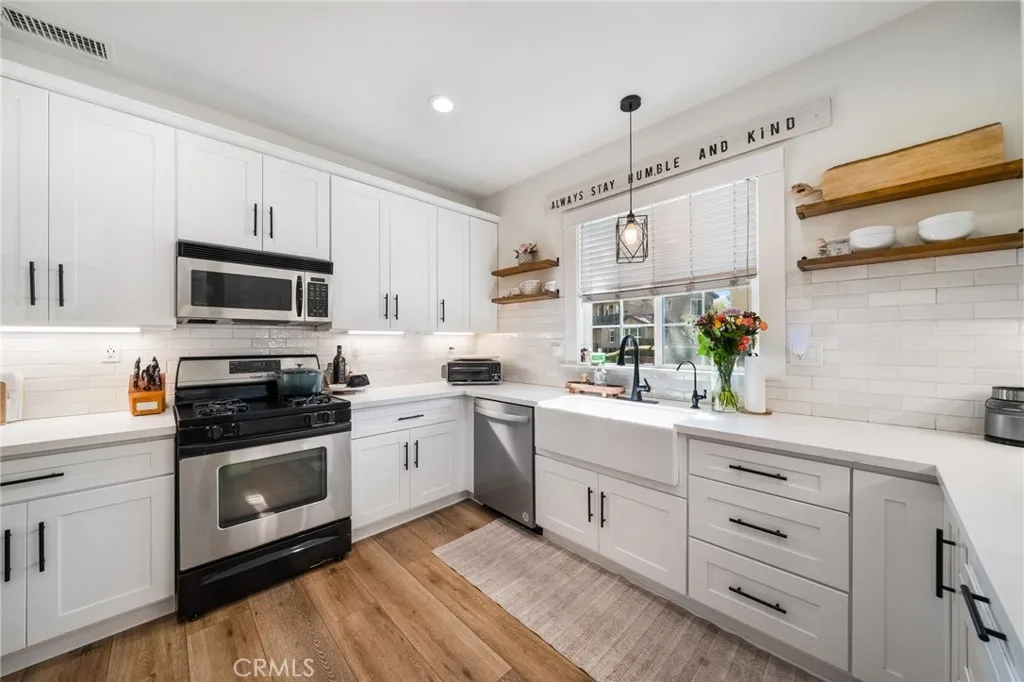 1 Flowerdale, Ladera Ranch, California 92694 home-pic-5