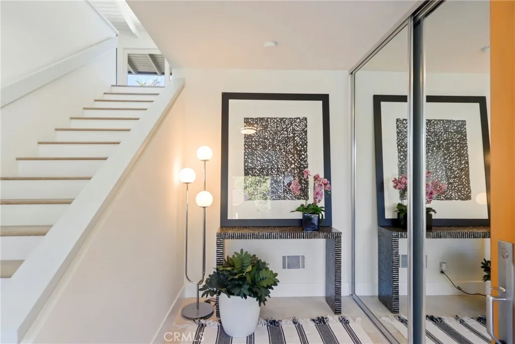 2000 Vista Cajon, Newport Beach, California 92660 home-pic-5