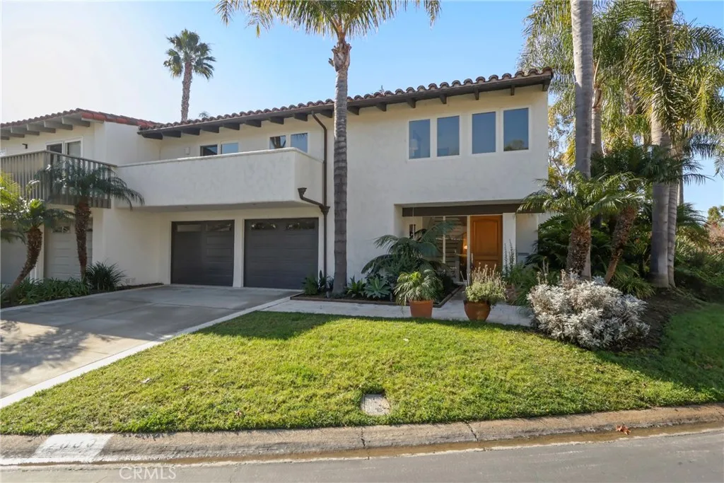 2000 Vista Cajon, Newport Beach, California 92660 home-pic-2