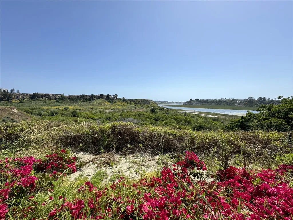 2000 Vista Cajon, Newport Beach, California 92660 home-pic-34
