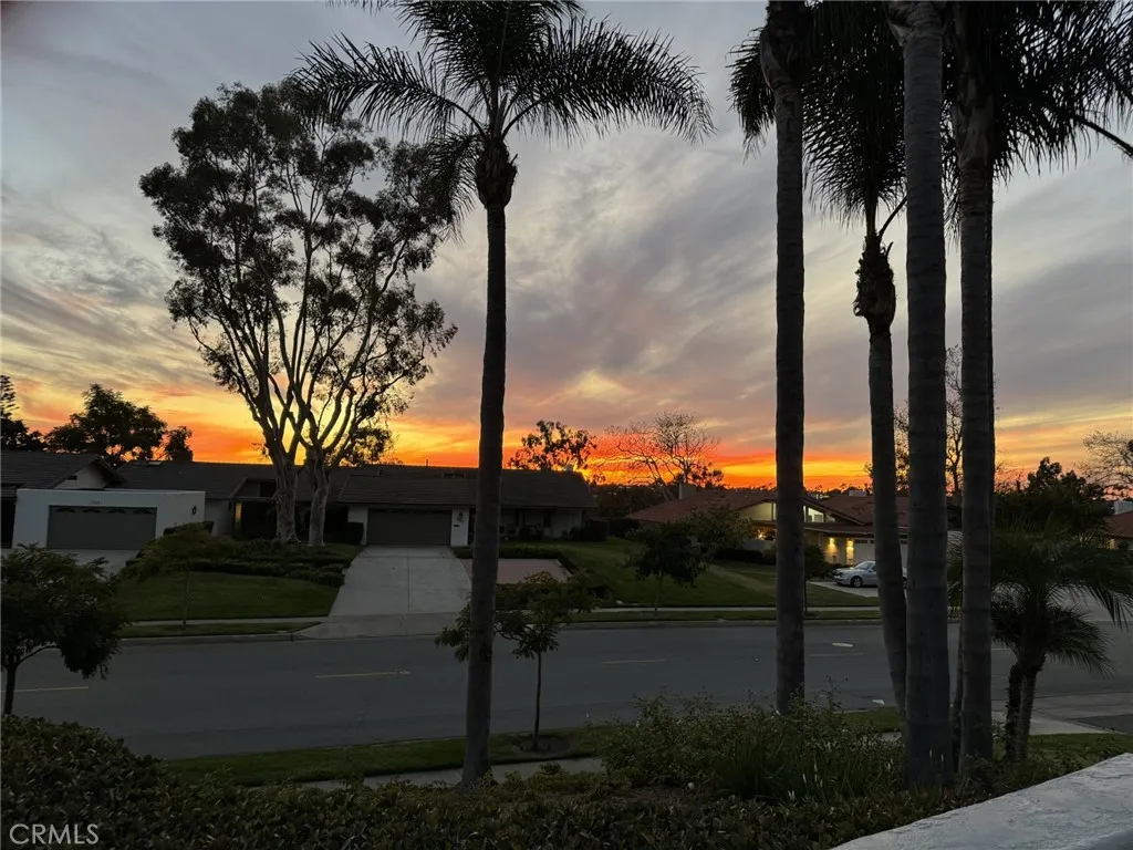 2000 Vista Cajon, Newport Beach, California 92660 home-pic-30