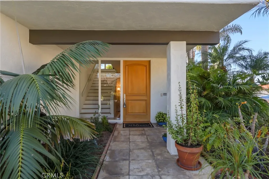 2000 Vista Cajon, Newport Beach, California 92660 home-pic-4