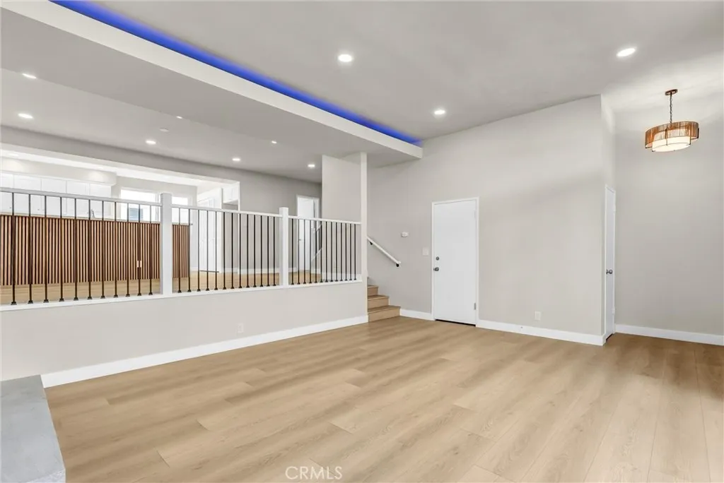 5348 Fairview Boulevard 3, Ladera Heights, California 90056 home-pic-6
