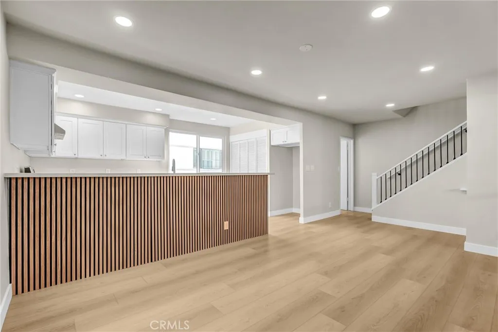5348 Fairview Boulevard 3, Ladera Heights, California 90056 home-pic-8