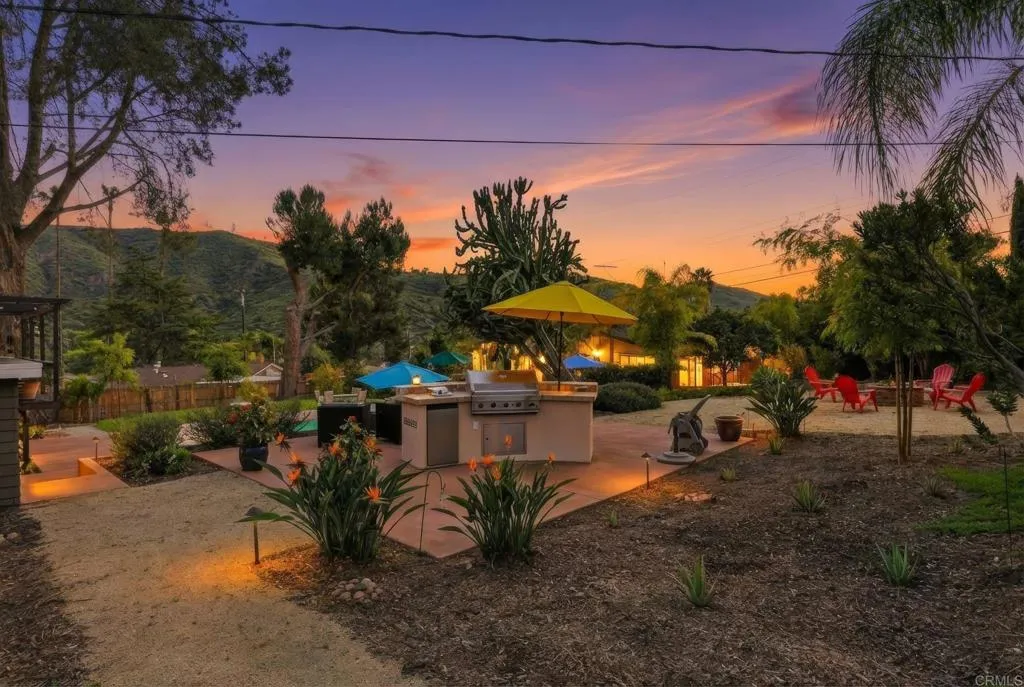 3212 Star Acres Drive, Spring Valley, California 91978 home-pic-3