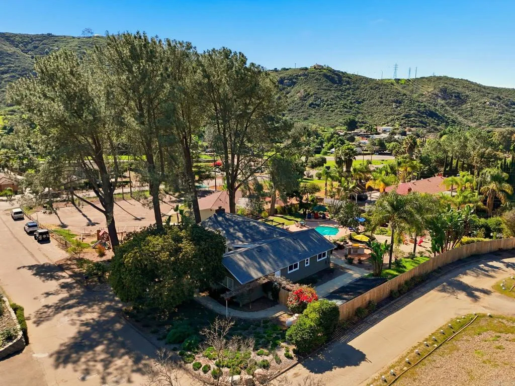 3212 Star Acres Drive, Spring Valley, California 91978 home-pic-59