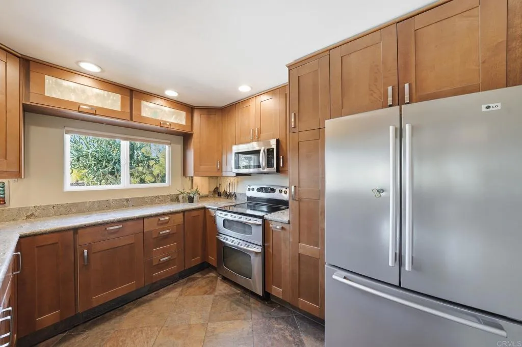 3212 Star Acres Drive, Spring Valley, California 91978 home-pic-20