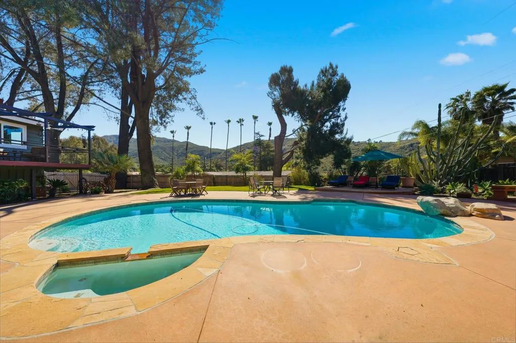 3212 Star Acres Drive, Spring Valley, California 91978 home-pic-15