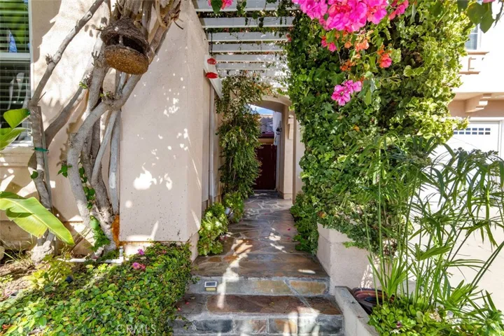 Private entry