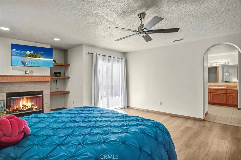 15813 Willow Street, Hesperia, California 92345 home-pic-19