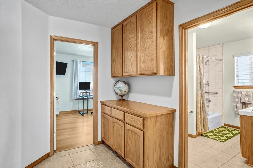15813 Willow Street, Hesperia, California 92345 home-pic-31