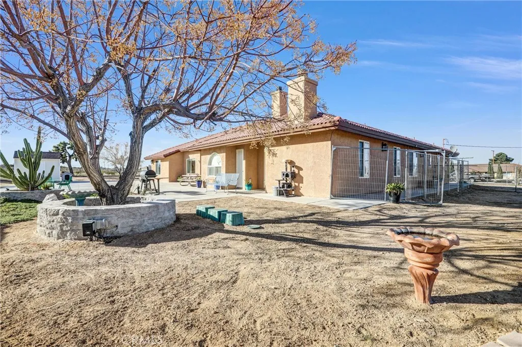 15813 Willow Street, Hesperia, California 92345 home-pic-38