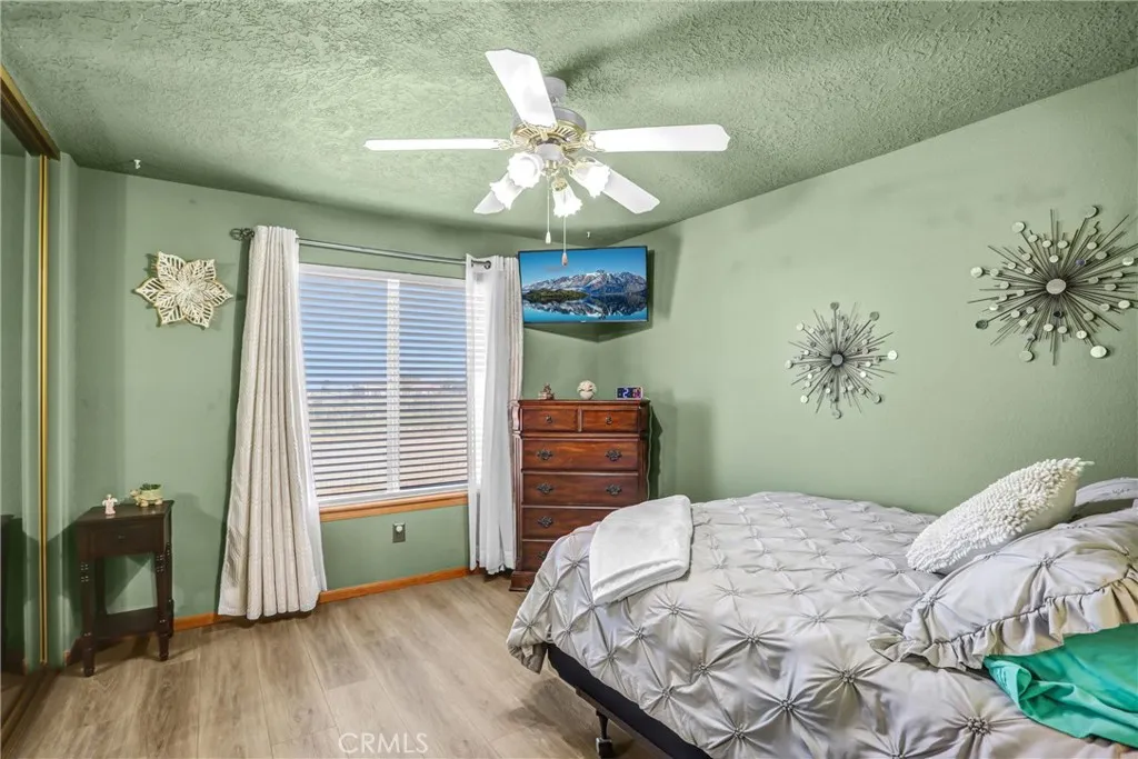 15813 Willow Street, Hesperia, California 92345 home-pic-26