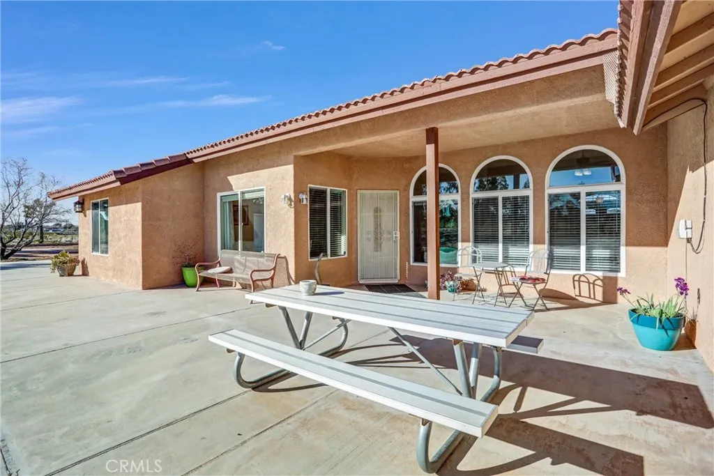 15813 Willow Street, Hesperia, California 92345 home-pic-35