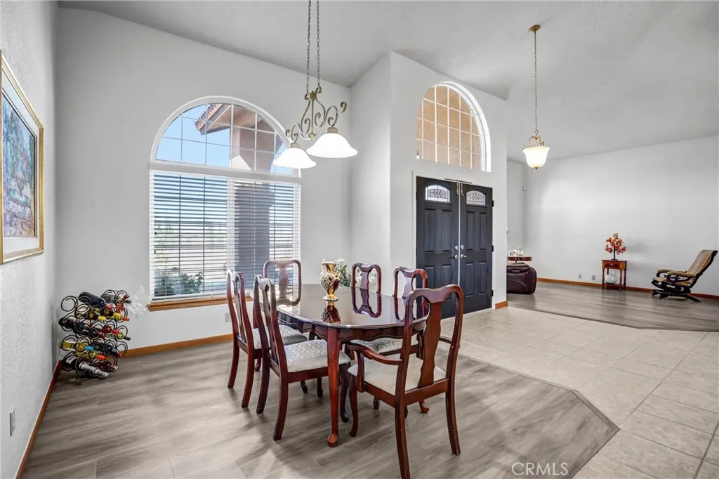 15813 Willow Street, Hesperia, California 92345 home-pic-8