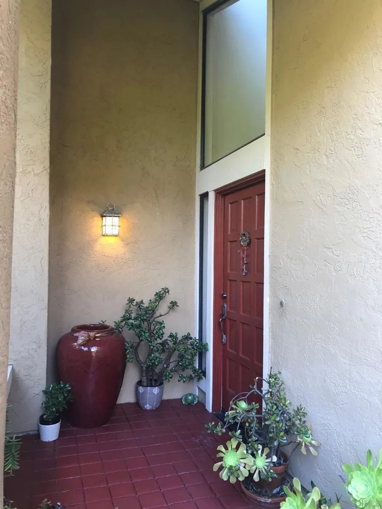 6645 Caminito Scioto, La Jolla, California 92037 home-pic-4