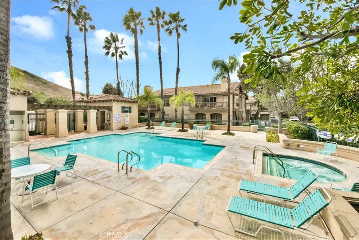 Community Pool & Spa