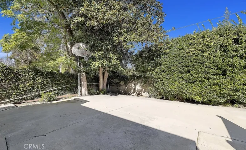 19825 Santa Rita Street, Woodland Hills, California 91364