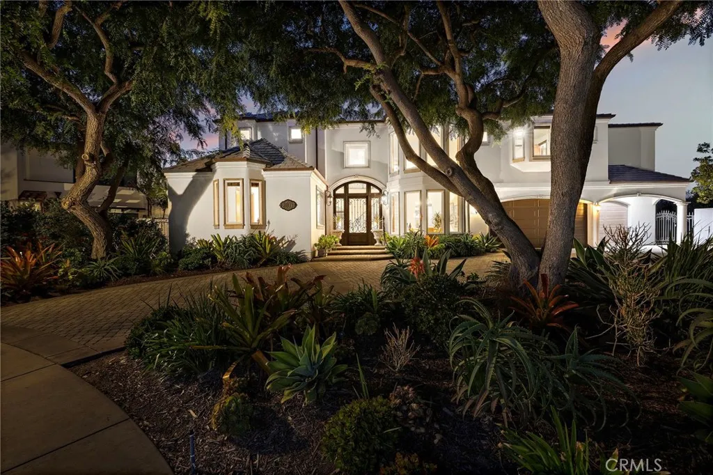 3811 Vista Blanca, San Clemente, California 92672 home-pic-8