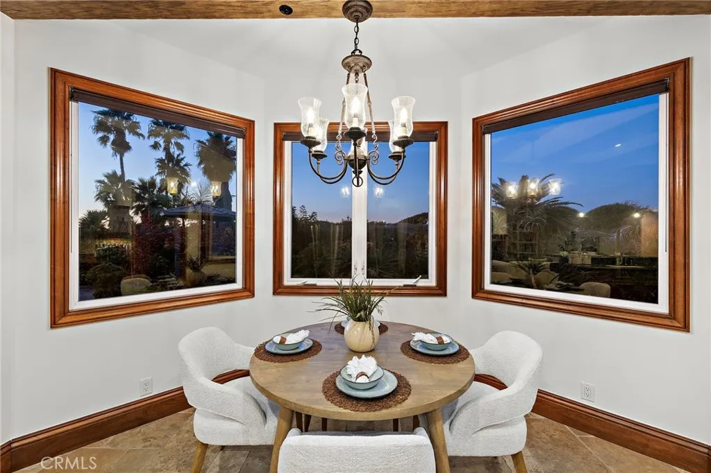 3811 Vista Blanca, San Clemente, California 92672 home-pic-18