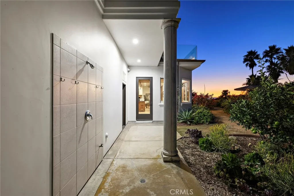 3811 Vista Blanca, San Clemente, California 92672 home-pic-31