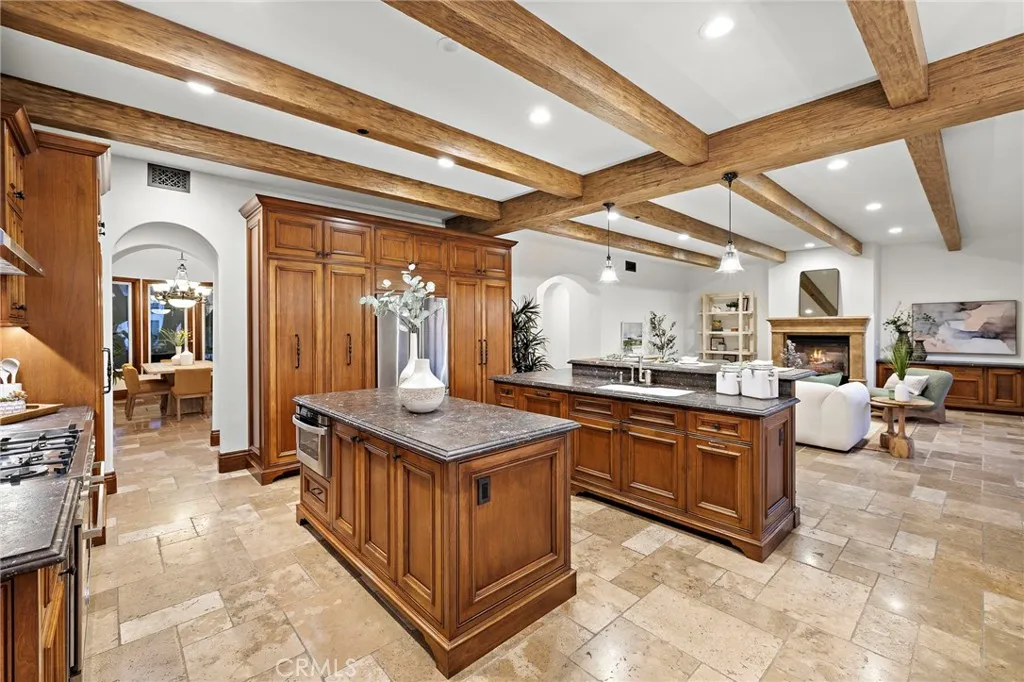3811 Vista Blanca, San Clemente, California 92672 home-pic-17